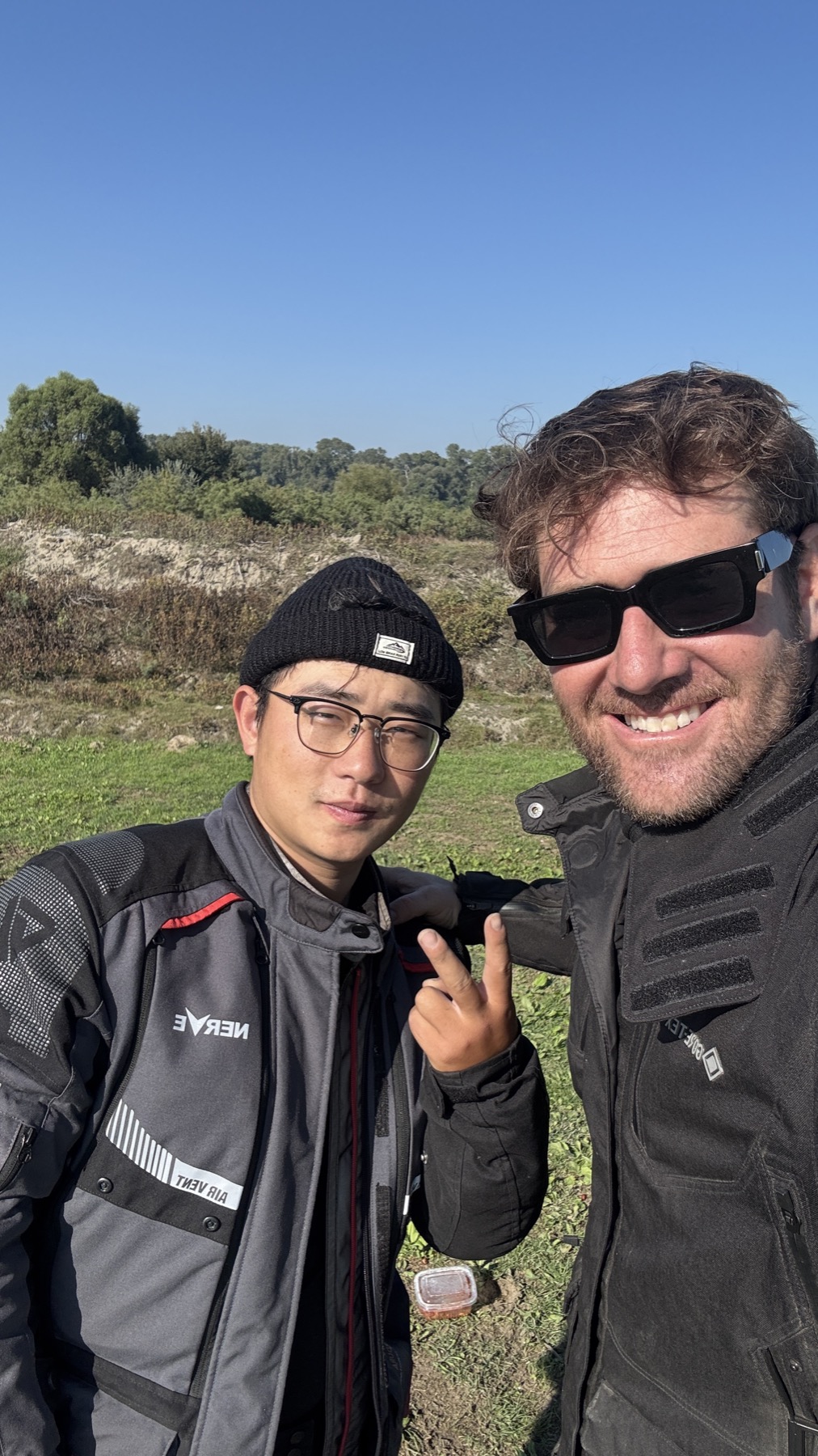 Rodrigo with the Chinese motorcyclist he camped with
