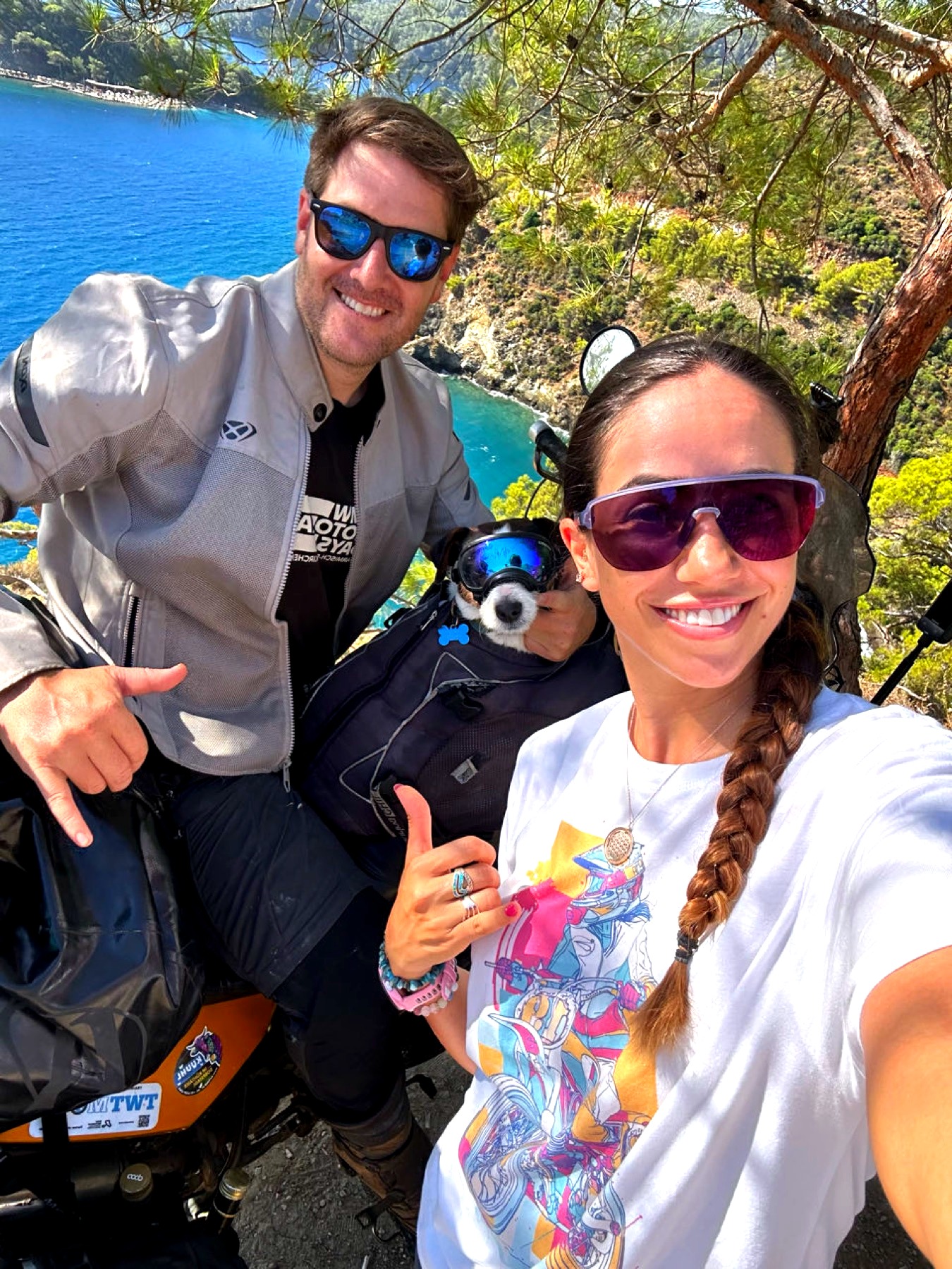 Rodrigo and Maria on the motorcycle at Fethiye